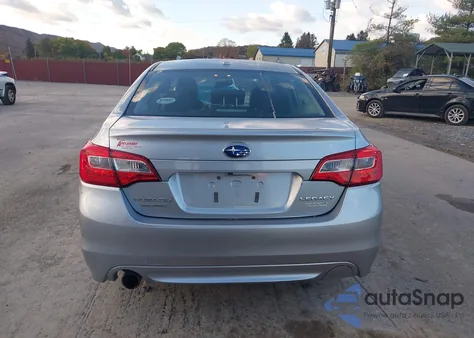 2015 Subaru Legacy 2.5I Limited z USA, uszkodzony, nr VIN 4S3BNAJ61F3010904